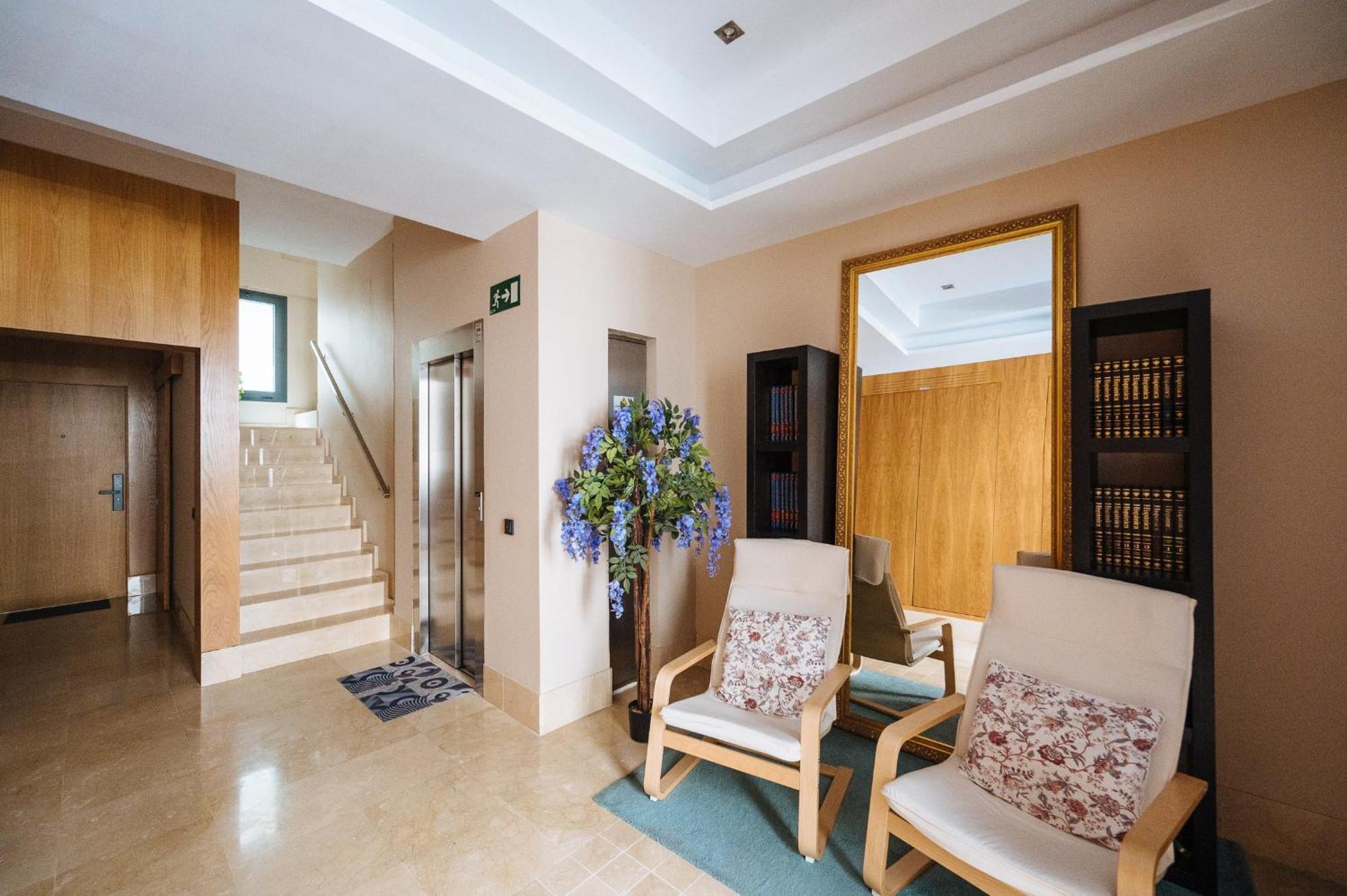Elegant Duplex 3 Master Bedrooms And Private Sevilla Exterior foto