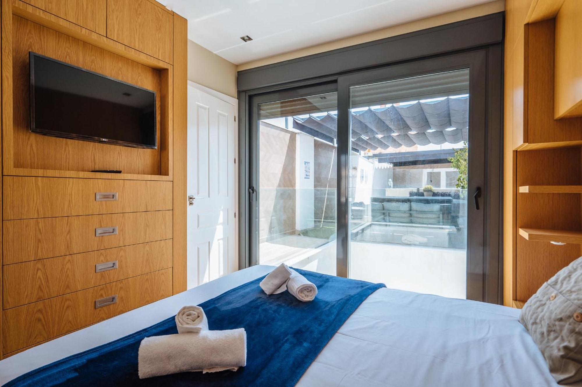 Elegant Duplex 3 Master Bedrooms And Private Sevilla Exterior foto